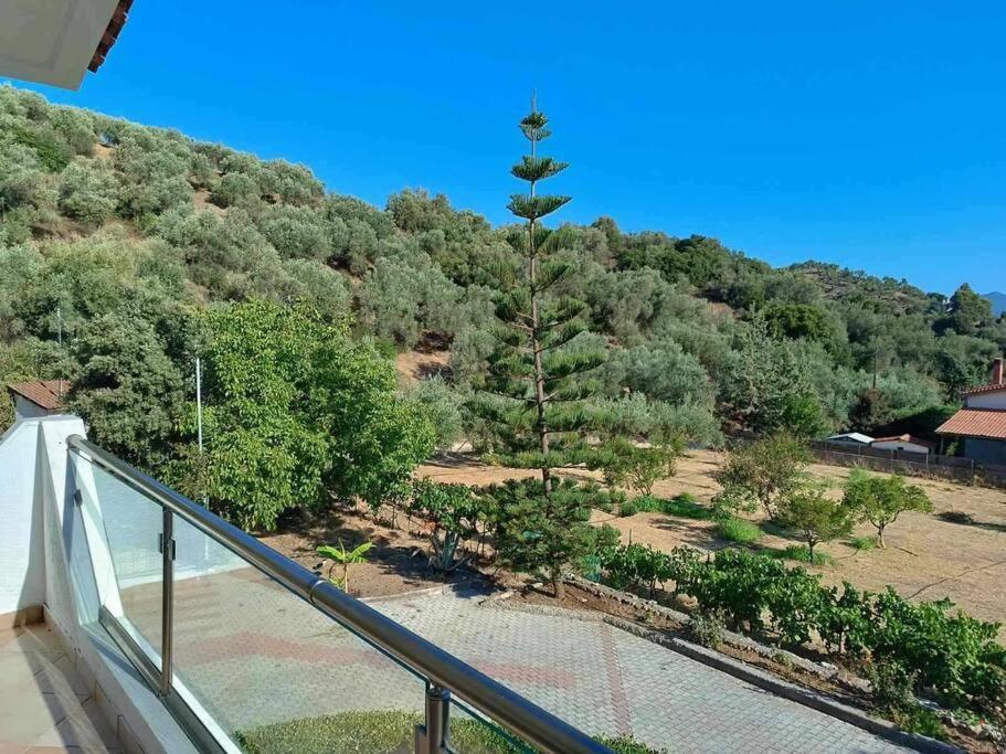Ολόκληρος Όροφος Αγροτική Οικία Apartment Neos Pirgos Bagian luar foto